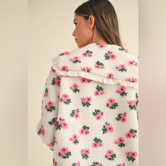 Floral Dream Peter Pan Sherpa Jacket - Picture 4 of 10